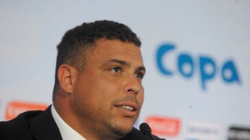 ronaldo-fenomeno-anuncia-a-compra-do-cruzeiro