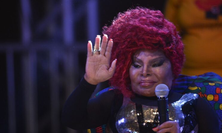 morre-aos-91-anos-a-cantora-elza-soares