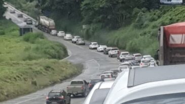 transito-ja-apresenta-lentidao-nas-rodovias-na-volta-do-reveillon