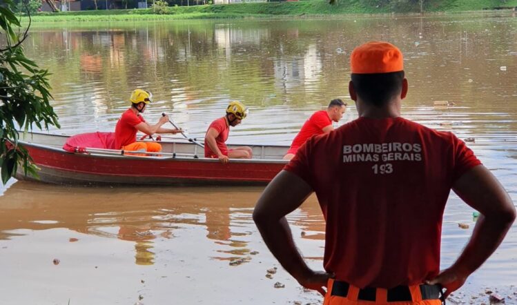 bombeiros-encontram-corpo-de-homem-que-pulou-na-lagoa-da-pampulha