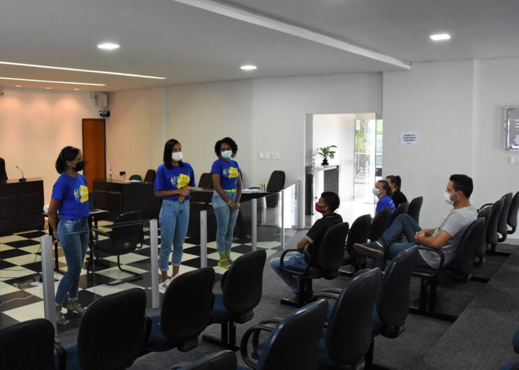 camara-de-sao-goncalo-recebe-os-estudantes-inscritos-para-o-parlamento-jovem