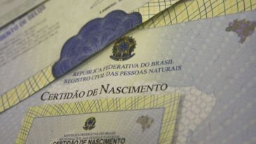 campanha-busca-alterar-certidoes-de-nascimento-com-pai-ausente