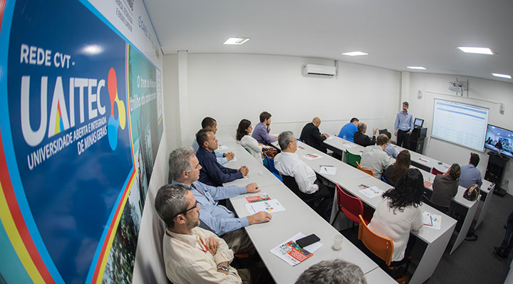 uaitec-oferece-cursos-online-e-gratuitos-em-diversas-areas