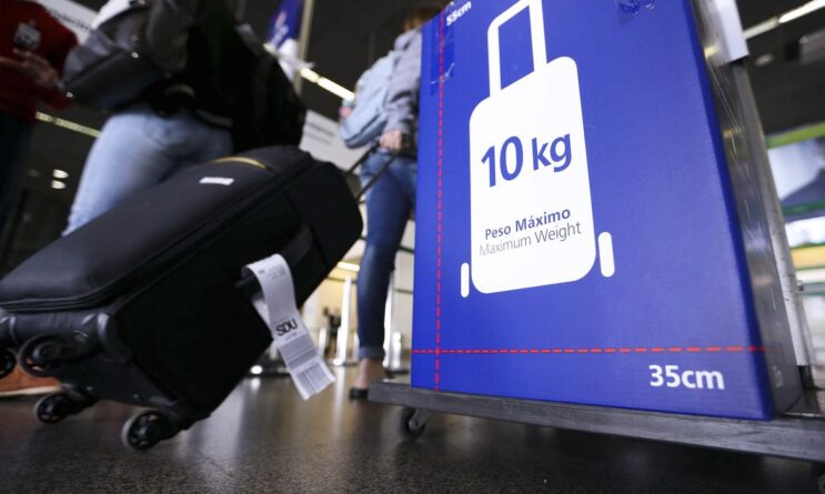 camara-aprova-retomada-da-gratuidade-no-despacho-de-bagagens