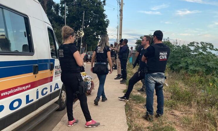 policias-civil-e-militar-realizam-operacao-em-santa-barbara