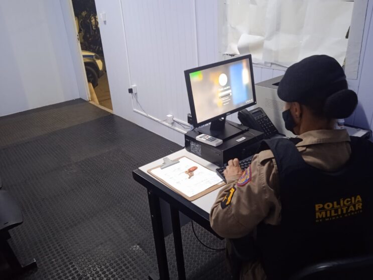 pm-instala-ponto-de-apoio-para-registros-de-ocorrencias-no-pronto-socorro