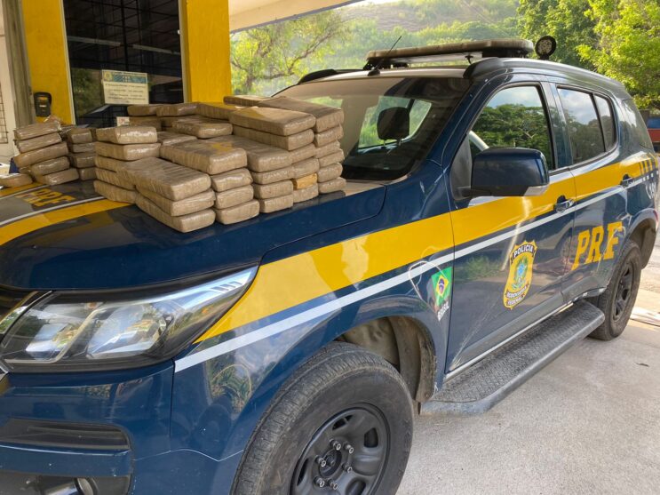 prf-apreende-75-kg-de-maconha-na-br-381-na-regiao-do-vale-do-aco