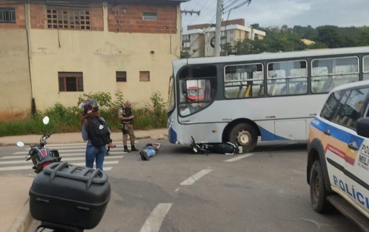motociclista-fica-ferido-em-acidente-com-onibus-no-bairro-hamilton