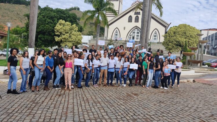 escola-do-legislativo-participa-do-1o-encontro-de-integracao-do-parlamento-jovem-2022