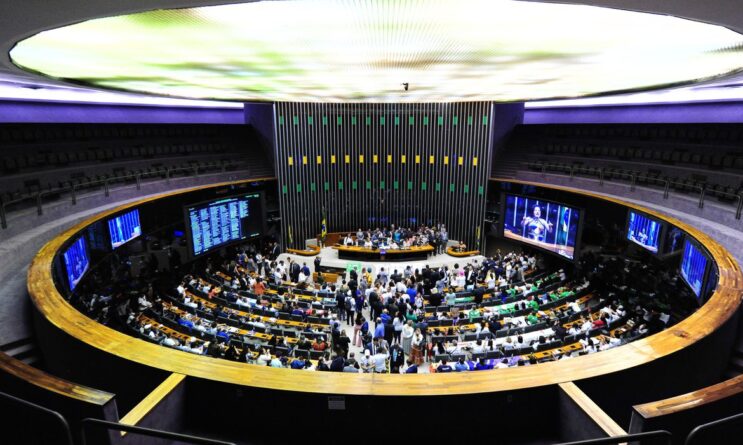 aprovada-pec-que-garante-pagamento-do-piso-de-enfermagem