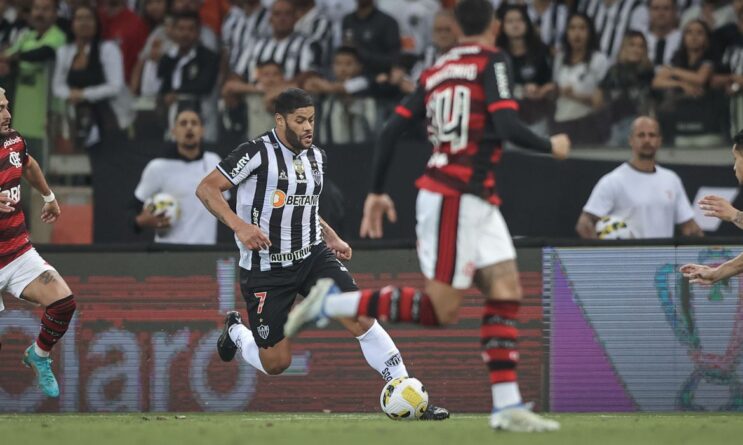 copa-do-brasil-hulk-desequilibra-e-atletico-mg-derrota-flamengo