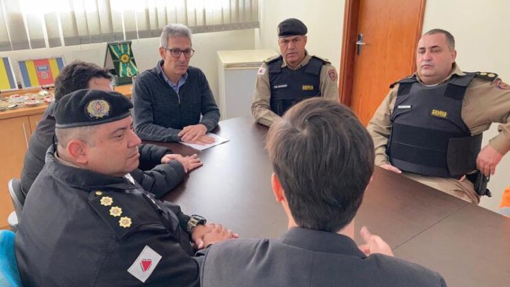 governador-reune-com-as-forcas-de-seguranca-apos-ataque-em-itajuba