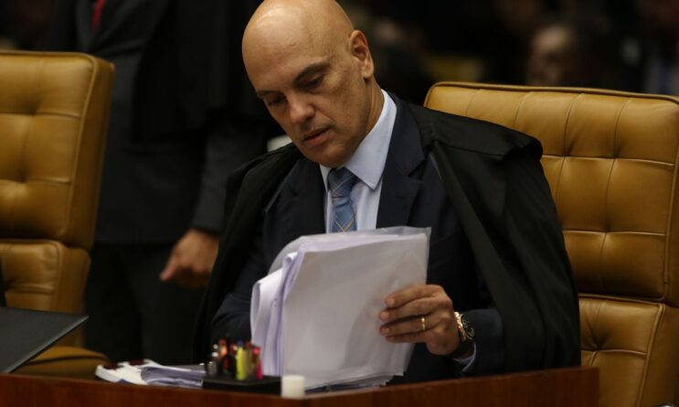 alexandre-de-moraes-e-eleito-presidente-do-tse