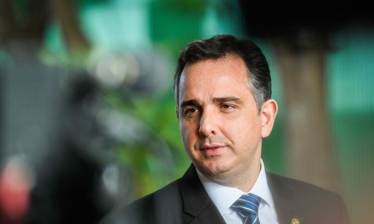 congresso-promulga-reajustes-para-parlamentar-ministro-e-presidente