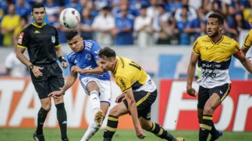 cruzeiro-fica-no-1-a-1-com-criciuma-e-adia-acesso-a-serie-a