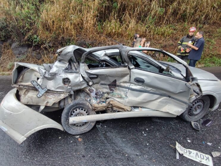 motorista-morre-em-grave-acidente-na-br-116-em-muriae