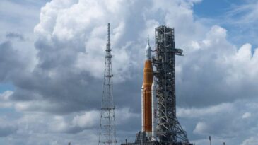 nasa-adia-novamente-lancamento-de-foguete-a-lua