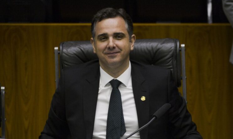 proximo-presidente-tera-de-reunificar-brasil-diz-pacheco