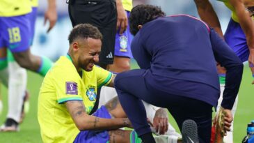 neymar-e-danilo-estao-fora-do-jogo-contra-a-suica