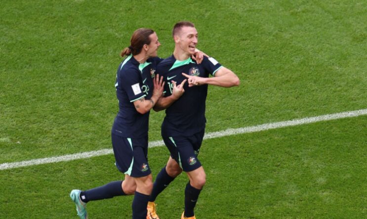 australia-se-reabilita-de-goleada-para-franca-e-bate-tunisia