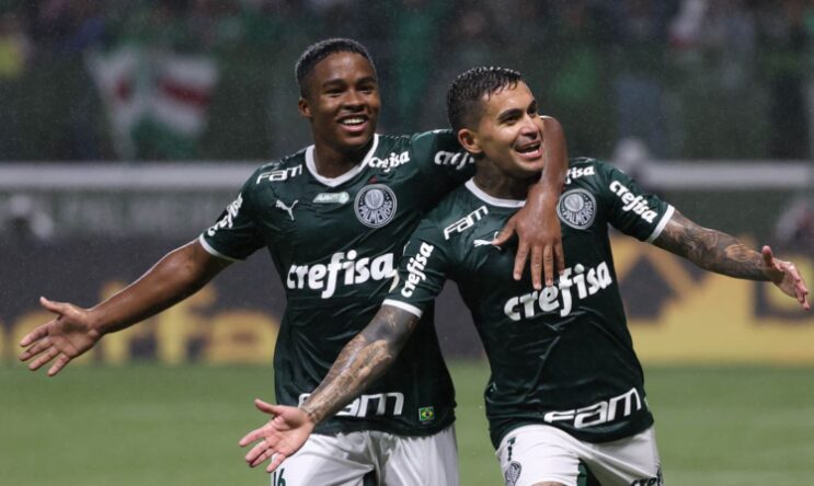 palmeiras-celebra-titulo-brasileiro-com-goleada-sobre-o-fortaleza
