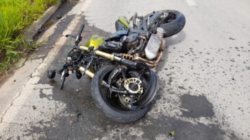 policial-sofre-ferimentos-graves-em-acidente-na-mg-329