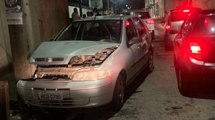 motorista-e-preso-por-embriaguez-apos-acidente-na-rua-nova-era
