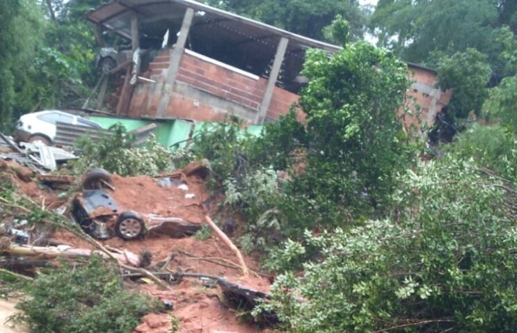 defesa-civil-confirma-quatro-mortes-em-antonio-dias