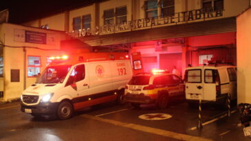 mulher-e-atropelada-por-motocicleta-na-avenida-mauro-ribeiro