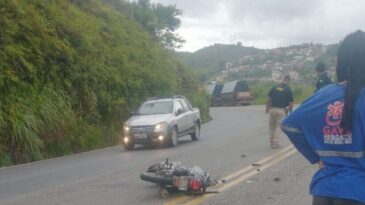 motociclista-morre-em-colisao-com-carreta-na-br-381-em-nova-era