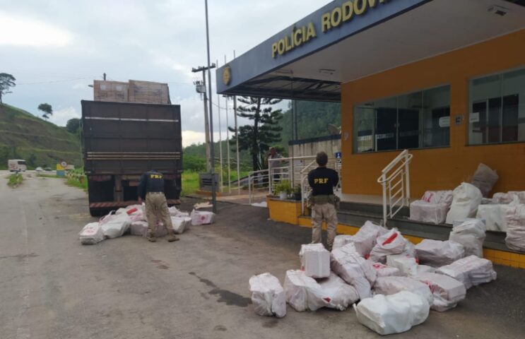 prf-apreende-quase-2-toneladas-de-maconha-em-monlevade