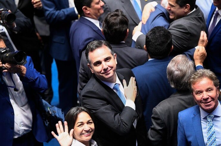 rodrigo-pacheco-continuara-no-comando-do-senado