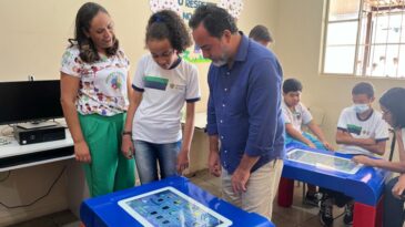mesas-interativas-auxiliam-aprendizagem-nas-escolas-de-itabira