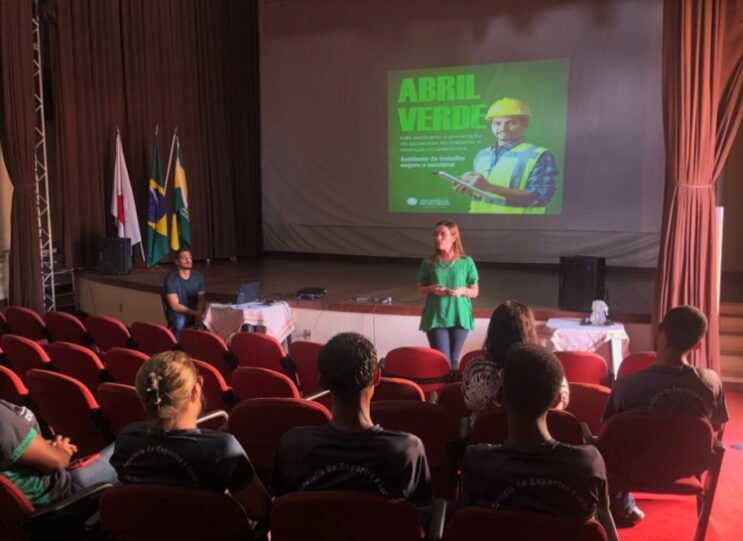 seguranca-do-trabalho-foi-tema-de-palestras-para-servidores-de-sao-goncalo