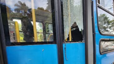 adolescente-e-apreendido-apos-explodir-rojao-em-onibus-escolar