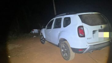 duster-que-pode-ter-sido-usado-em-tiroteio-e-encontrado-no-engenho