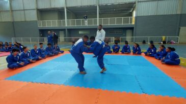 alunos-do-projeto-ajudou-participam-de-torneio-em-sao-goncalo