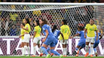 franca-vence-brasil-e-assume-a-ponta-do-grupo-f-do-mundial