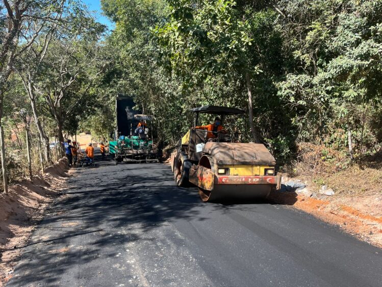comunidade-de-quilombo-recebe-asfaltamento