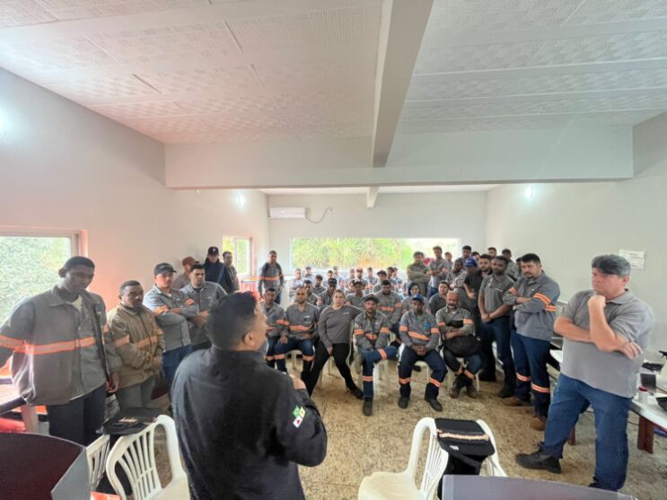 colaboradores-da-serra-leste-aprovam-acordo-coletivo-com-apoio-do-metabase