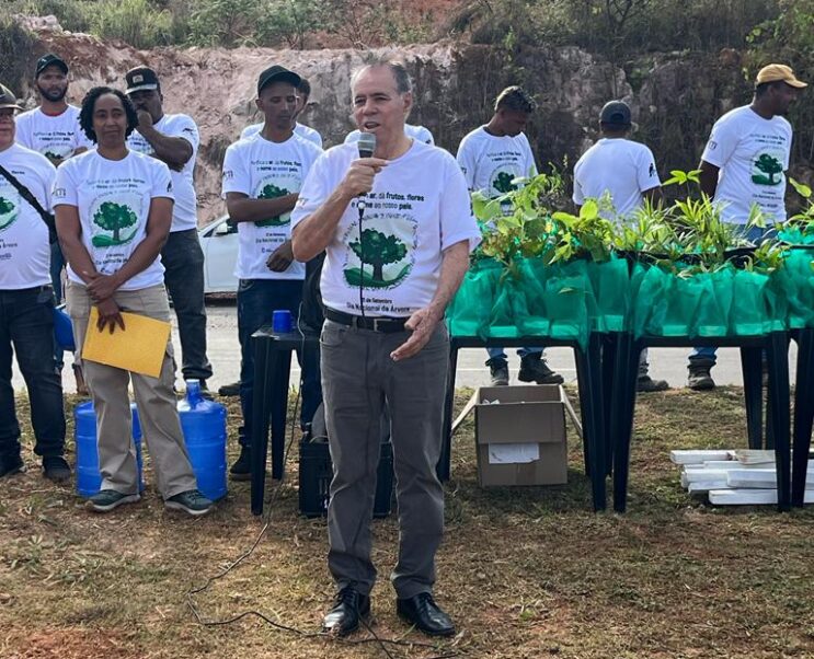 sao-goncalo-comemora-dia-da-arvore-com-diversas-acoes-ambientais