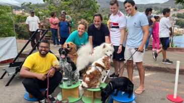 1o-encontro-municipal-de-protecao-animal-reune-voluntarios-empresas-e-tutores-na-feira-livre
