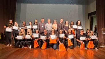 sao-goncalo-realiza-formatura-de-assistentes-de-marketing-e-vendas-pelo-senac