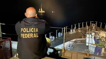marinha-e-pf-encontram-2-toneladas-de-haxixe-em-veleiro