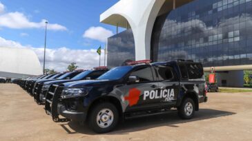 governo-de-minas-entrega-120-viaturas-para-a-policia-penal