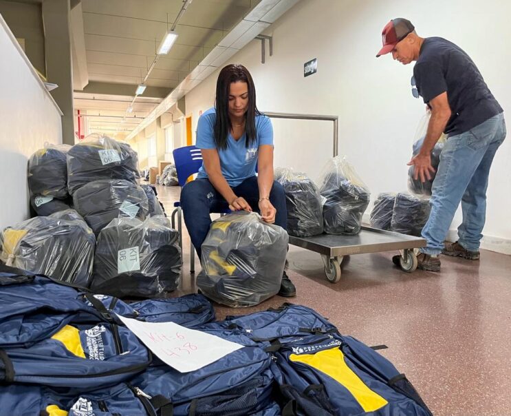 sao-goncalo-distribuira-kits-aos-alunos-da-rede-municipal