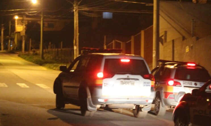 pm-e-acionada-apos-tiros-durante-a-madrugada-no-balsamo