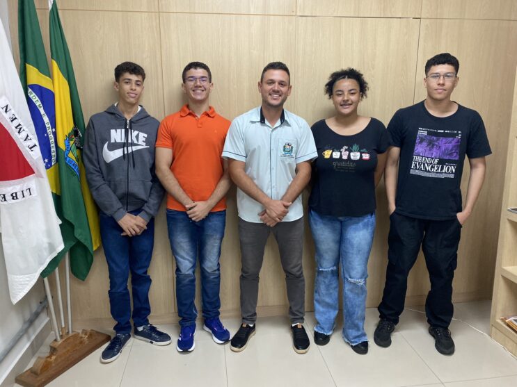 selecionados-do-aprendiz-legal-2024-iniciam-atividades-na-camara-de-sgra