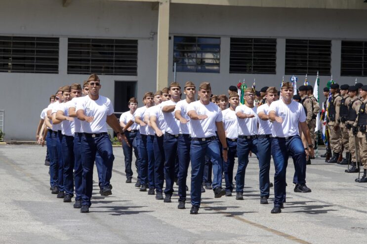 pm-de-minas-sera-responsavel-por-formar-oficiais-do-acre