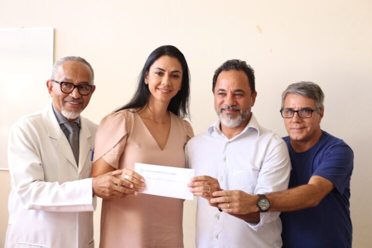 fabiana-machado-toma-posse-como-secretaria-de-saude-de-itabira